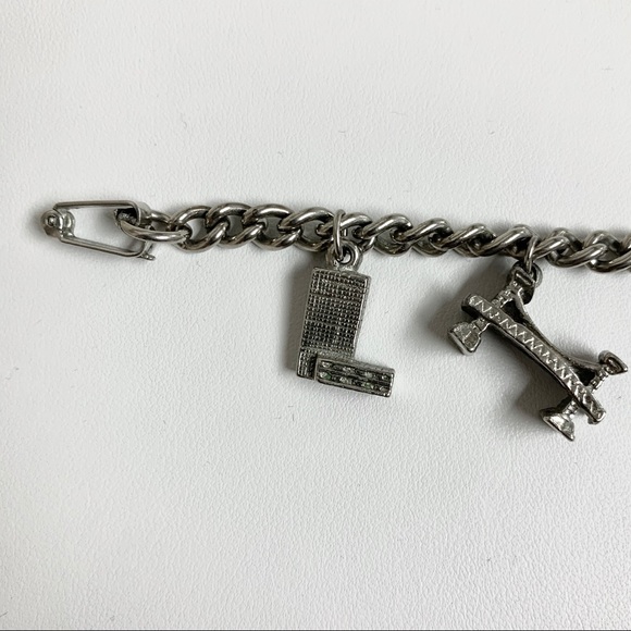 Vintage NYC Charm Bracelet - Picture 2 of 4